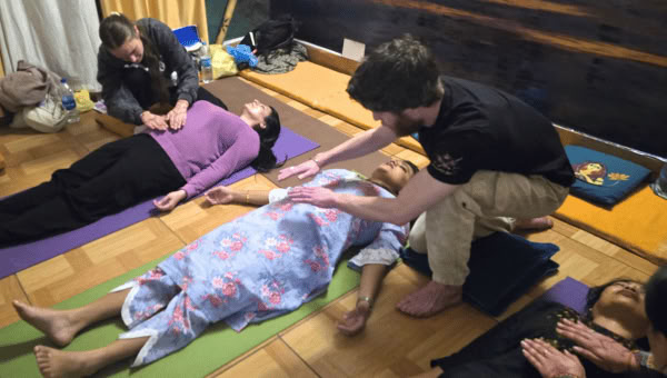 Corso di terapia alternativa di 21 giorni a Rishikesh