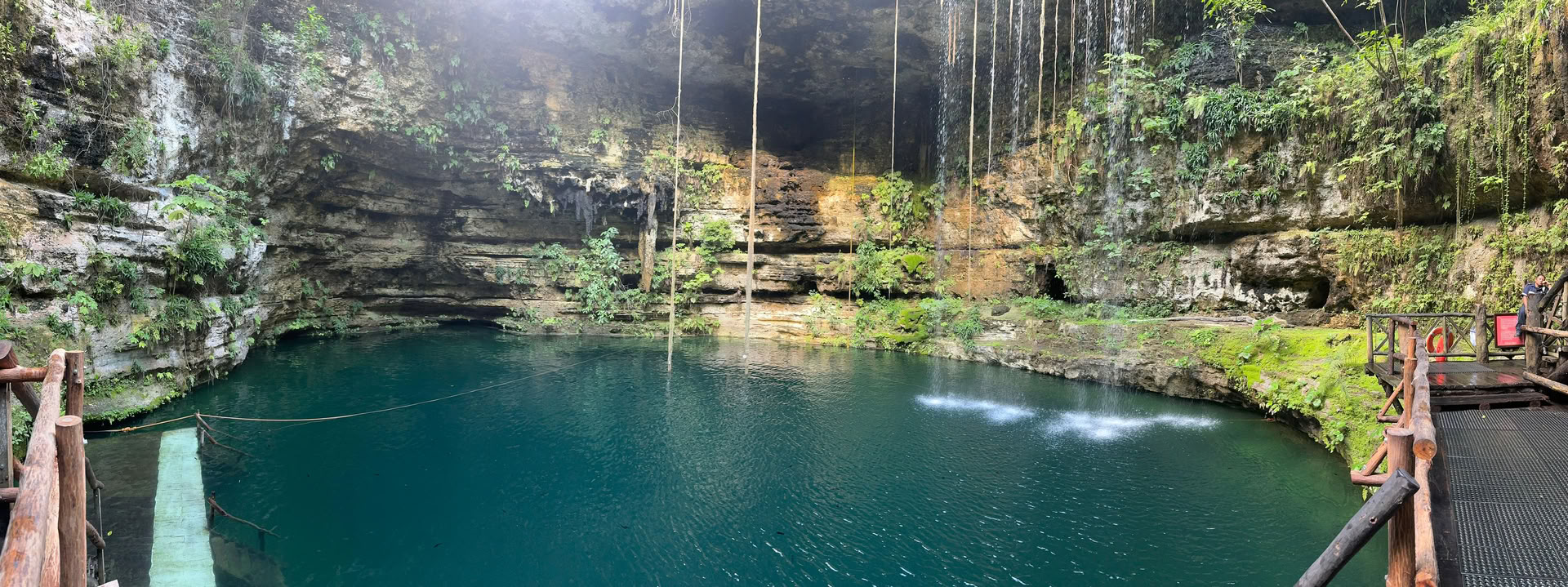 10 Giorni di Yoga Flow sull’Oceano ed Escursioni nella Giungla Maya