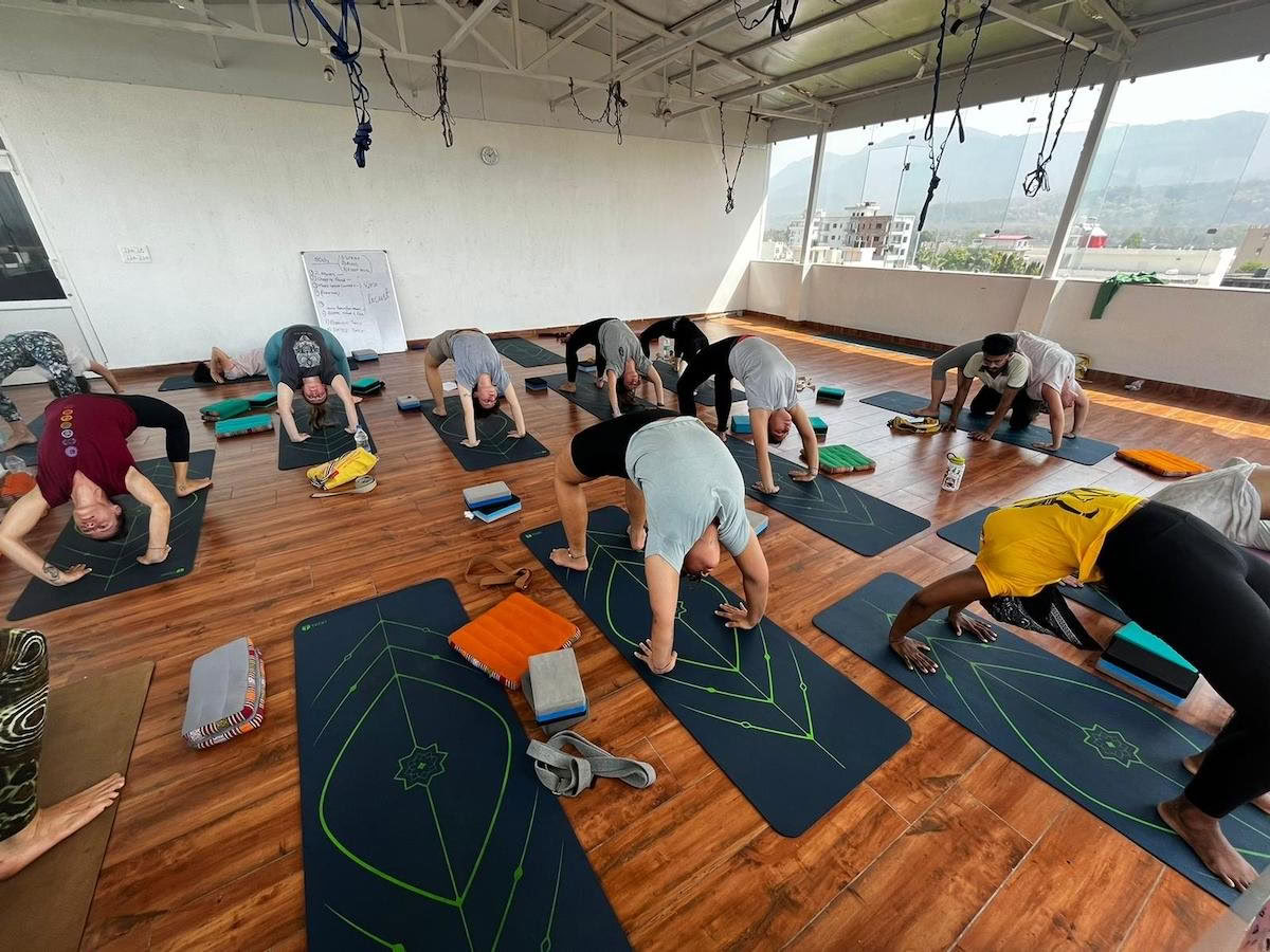 Formazione insegnanti di Hatha Ashtanga Vinyasa di 200 ore a Rishikesh