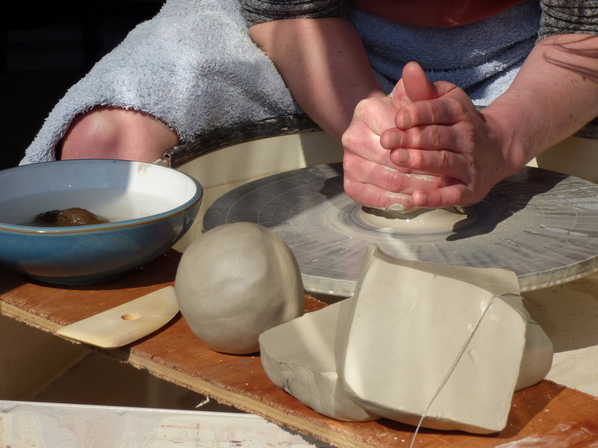 Ritiro di yoga nel sud-ovest della Francia: un’esplorazione della creatività e del riposo