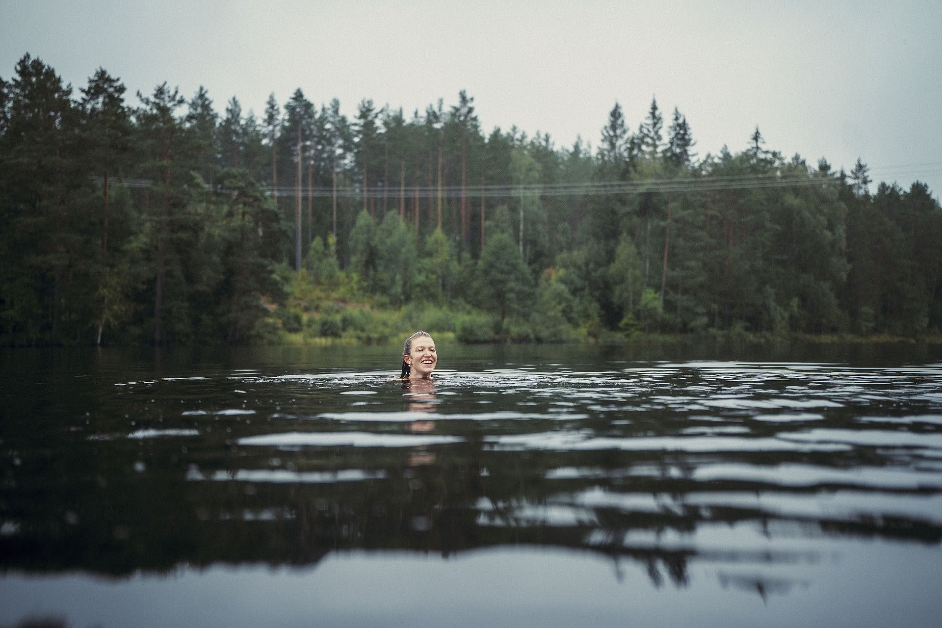 Ritiro di yoga nella natura selvaggia in Svezia: riposa e riconnettiti con la tua natura selvaggia nella foresta svedese