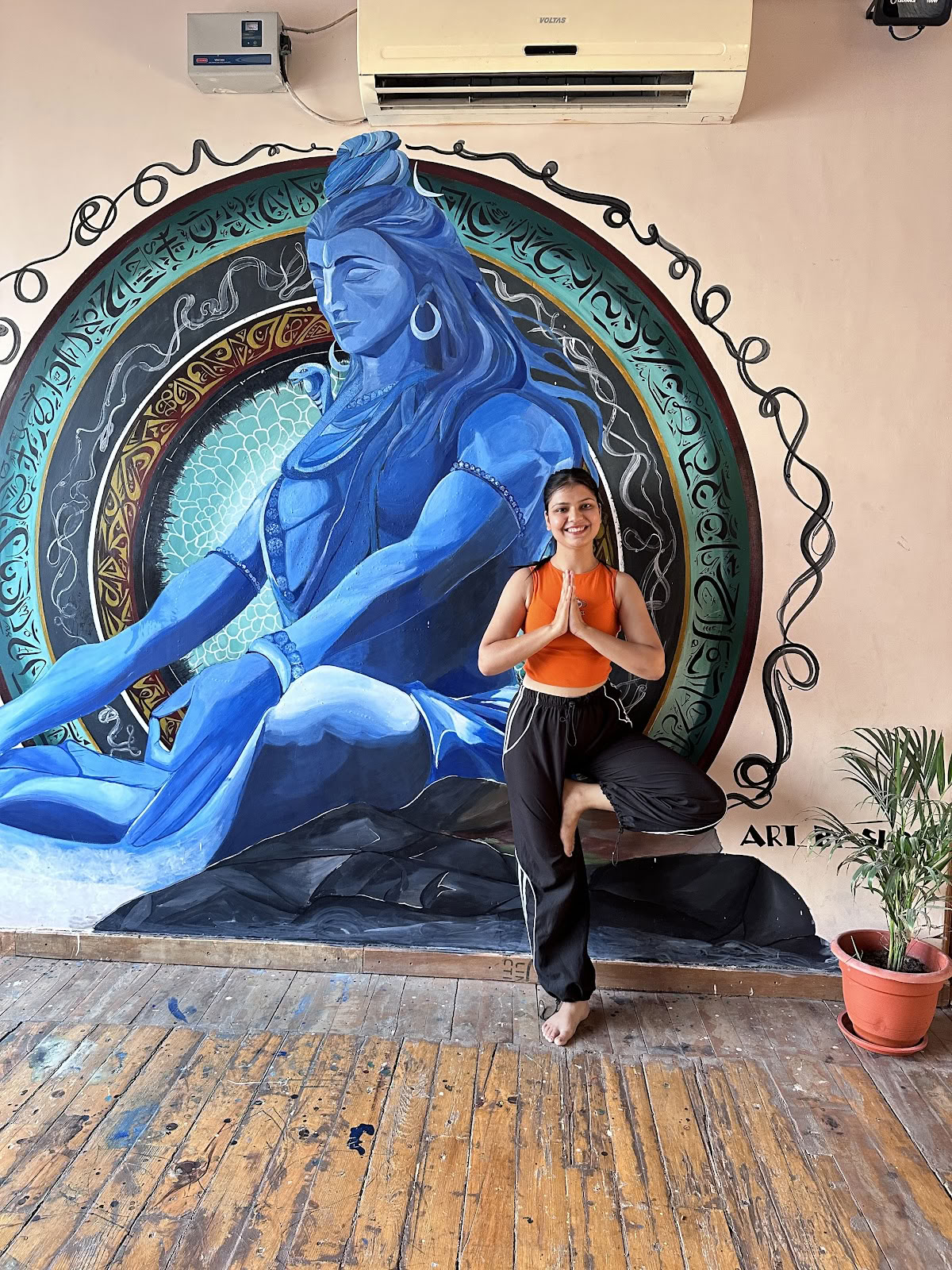SCUOLA DI YOGA AYM