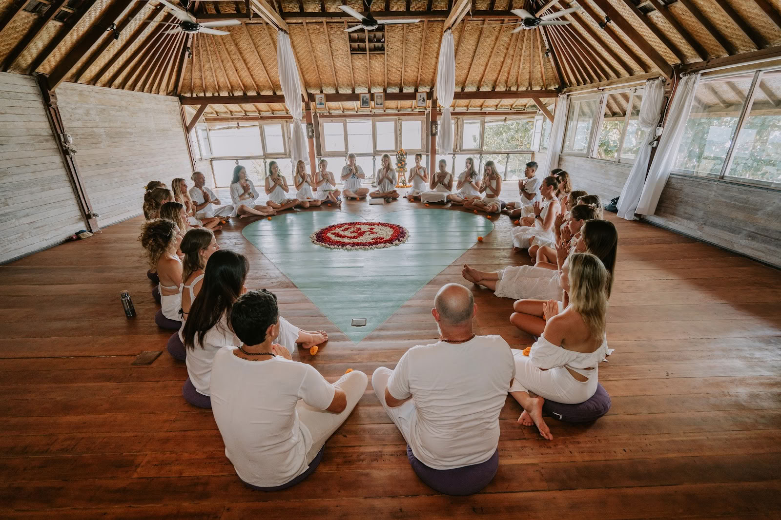 Istituto Santosha Yoga + Pilates