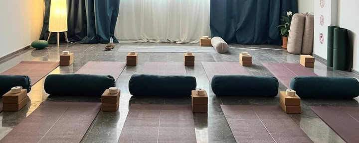 Kioze - Yoga Marrakech, Studio di Yoga 100% Femminile, Pilates Marrakech, Danza Orientale, Boxe per Donne, Corsi di Yoga Marrakech