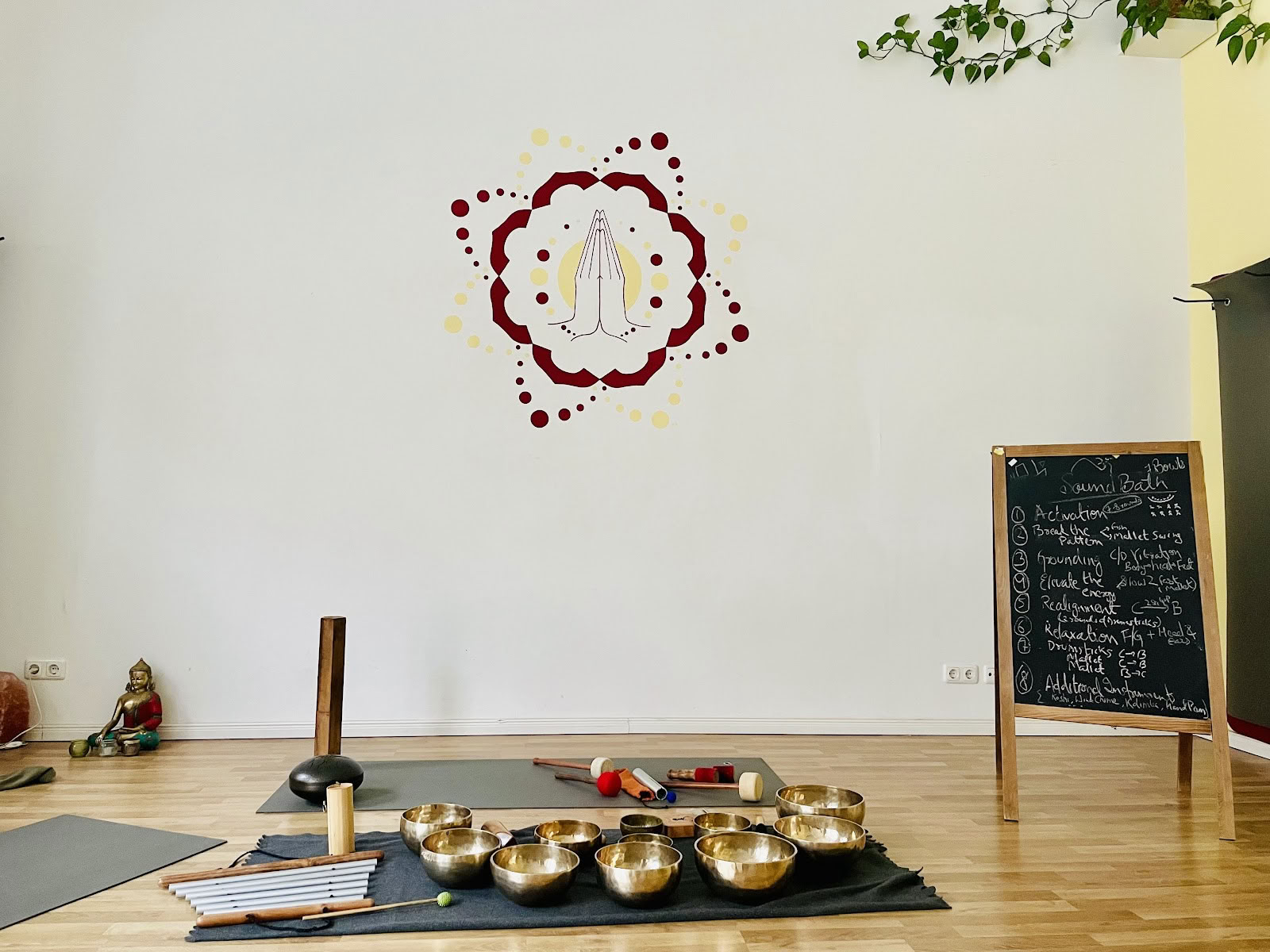Yogicescape - Studio di Yoga e Benessere