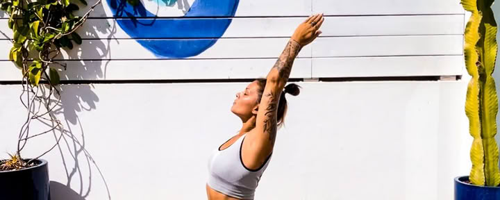 DHARMANAS YOGA E SURF