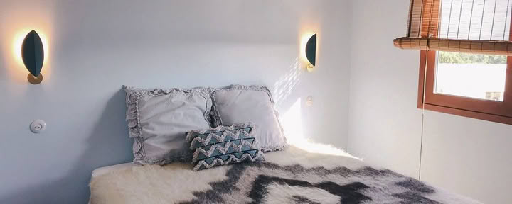 Double bed/shared bed in "Tiny house Sea