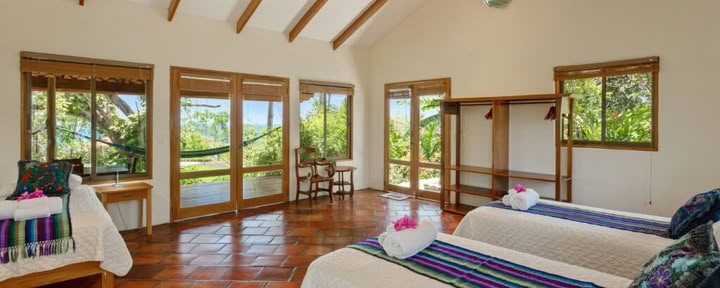 Casita, accanto al letto